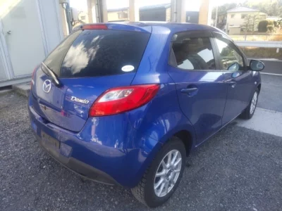 Mazda DEMIO