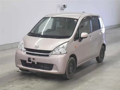 Daihatsu MOVE  с аукциона в Японии