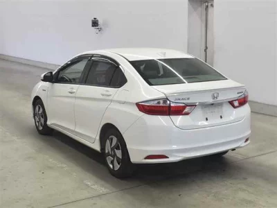 Honda GRACE