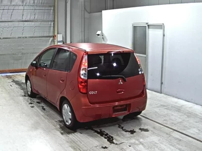 Mitsubishi COLT