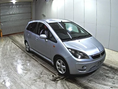 Mitsubishi COLT PLUS