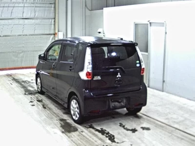 Mitsubishi EK CUSTOM