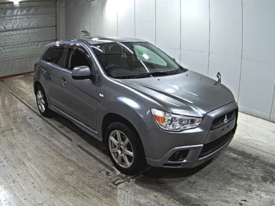 Mitsubishi RVR