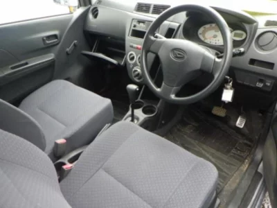 Daihatsu MIRA  с аукциона в Японии