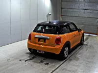 BMW MINI лот № 9071 оценка 3.5  с аукциона в Японии 4