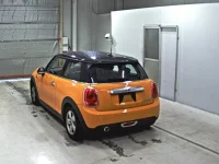 BMW MINI лот № 9071 оценка 3.5  с аукциона в Японии 1