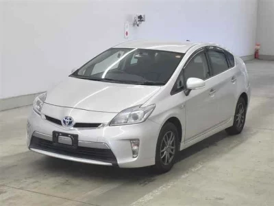 Toyota PRIUS PHV