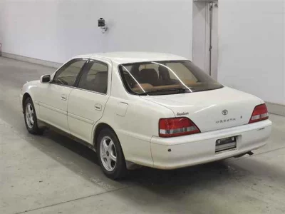 Toyota CRESTA