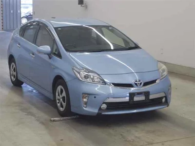 Toyota PRIUS PHV