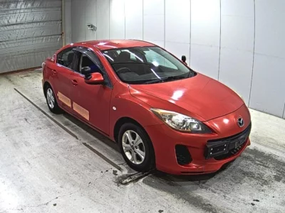 Mazda AXELA  с аукциона в Японии