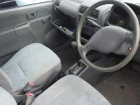 Mitsubishi MINICA лот № 9277 оценка 3.5  с аукциона в Японии 2