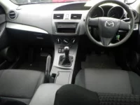 Mazda AXELA лот № 9063 оценка 3.5  с аукциона в Японии 2