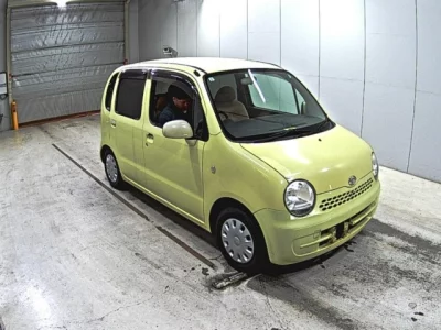 Daihatsu MOVE LATTE