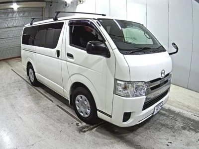Mazda BONGO BRAWNY VAN