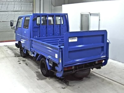 Mazda TITAN  с аукциона в Японии