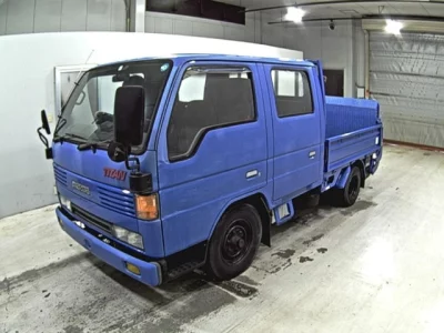 Mazda TITAN  с аукциона в Японии