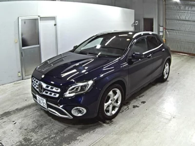 Mercedes-Benz GLA CLASS