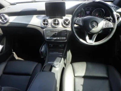 Mercedes-Benz GLA CLASS