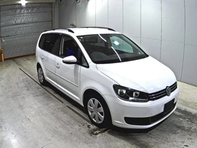 Volkswagen GOLF TOURAN