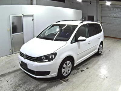 Volkswagen GOLF TOURAN