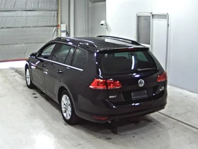 Volkswagen GOLF VARIANT