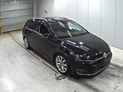 Volkswagen GOLF VARIANT