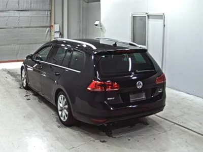 Volkswagen GOLF VARIANT