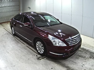 Nissan TEANA