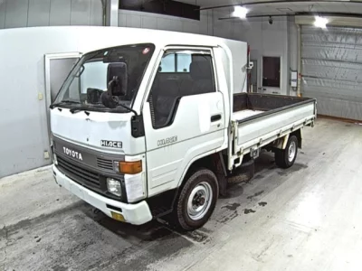 Toyota HIACE TRUCK
