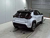 Toyota YARIS CROSS лот № 3077 оценка 4  с аукциона в Японии 4