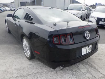 Ford MUSTANG