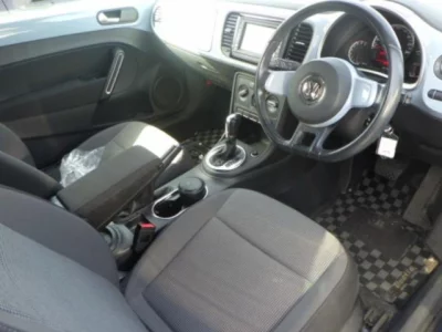 Volkswagen THE BEETLE