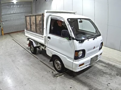 Mitsubishi MINICAB TRUCK  с аукциона в Японии