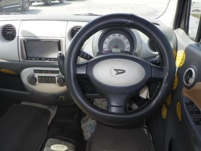 Daihatsu MOVE LATTE