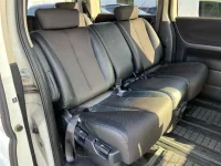Nissan ELGRAND лот № 25177 оценка R  с аукциона в Японии 7