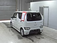 Suzuki WAGON R лот № 9368 оценка R  с аукциона в Японии 1