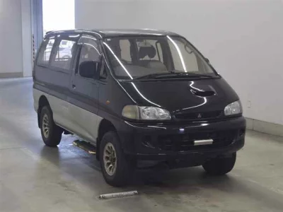 Mitsubishi DELICA