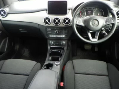 Mercedes-Benz B CLASS