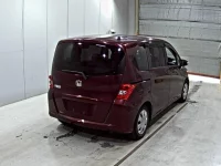 Honda FREED лот № 2214 оценка 4  с аукциона в Японии 4