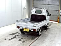 Mitsubishi MINICAB TRUCK лот № 9424 оценка 3.5  с аукциона в Японии 4