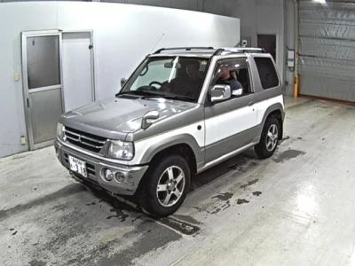 Mitsubishi PAJERO MINI