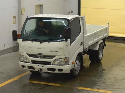Hino DUTRO  с аукциона в Японии