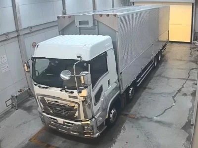 Isuzu TRUCK  с аукциона в Японии