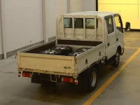 Toyota DYNA лот № 1034 оценка 3.5  с аукциона в Японии 1