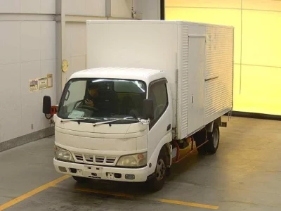 Hino DUTRO  с аукциона в Японии