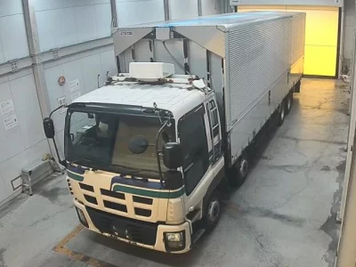 Isuzu TRUCK  с аукциона в Японии