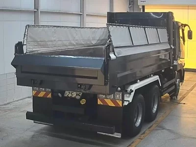 Mitsubishi FUSO TRUCK  с аукциона в Японии