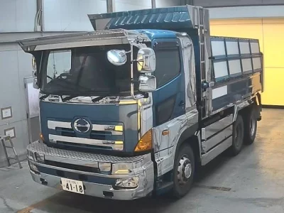 Hino TRUCK