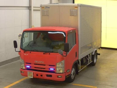 Isuzu ELF