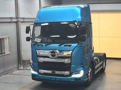 Hino TRUCK